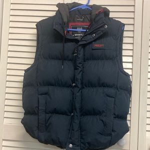 Classic puffer vest, quality features and fabrics